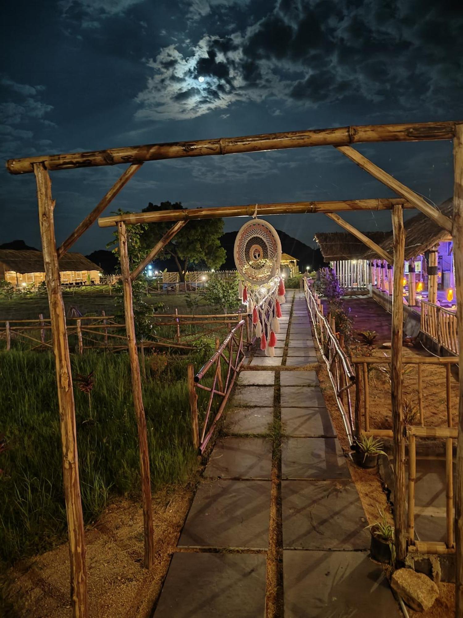 The Sundown Hampi Exterior foto